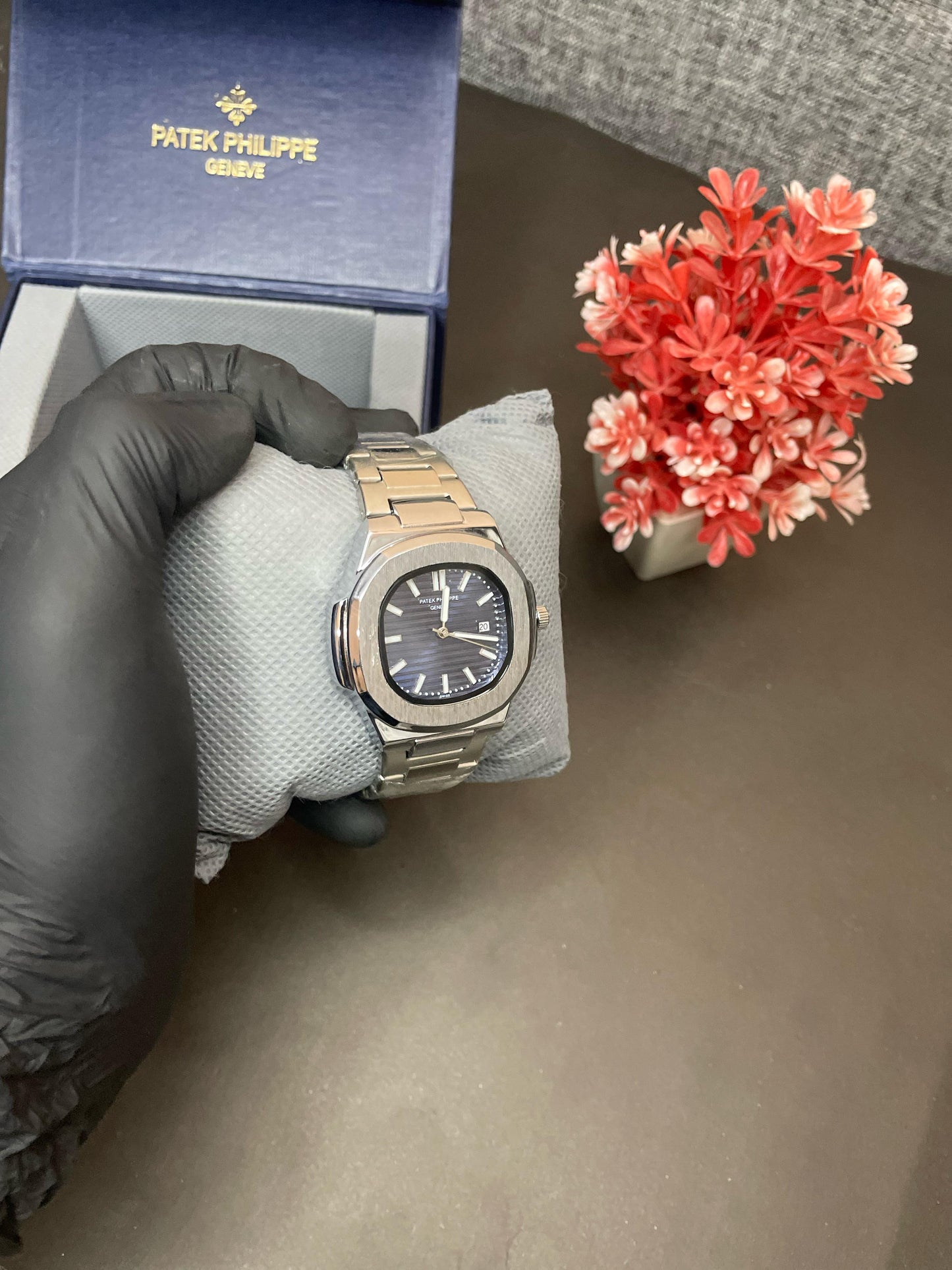 Patek Philippe Luxury Watch – Classic Black Dial