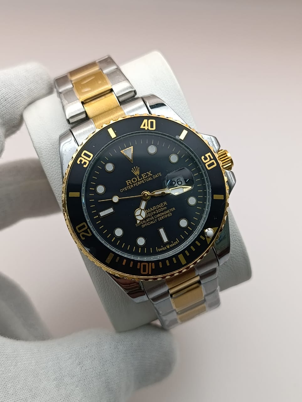 Rolex Submariner Steel Chain – Black & Gold Dial